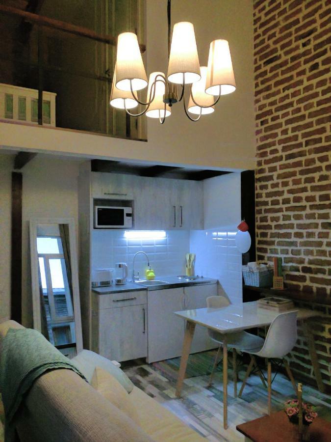 تبليسي Cozy Studios On Freedom Square المظهر الخارجي الصورة