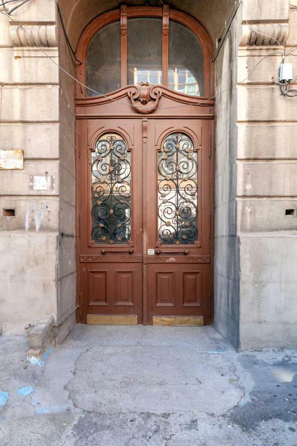 تبليسي Cozy Studios On Freedom Square المظهر الخارجي الصورة